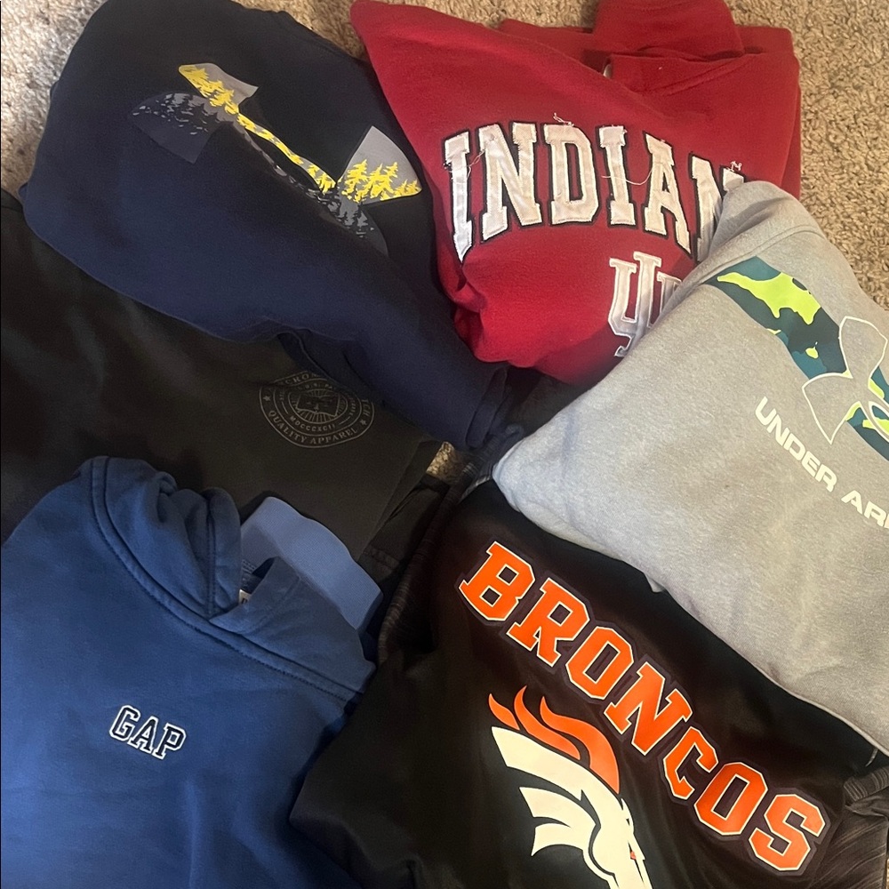 Under Armour Gray Kids Shirt gap Abercrombie, Indiana sweatshirt and Broncos